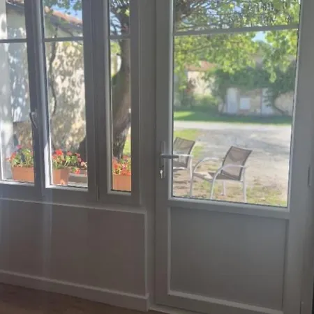 Maison Moderne, Animaux Admis - 8 Pers. - Fr-1-879-30 * Breuil-Magne